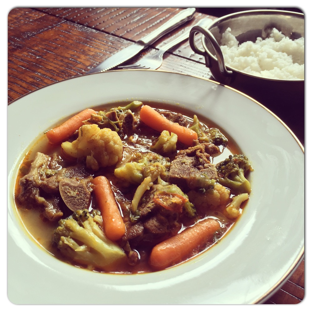 Lamb curry with vegetables